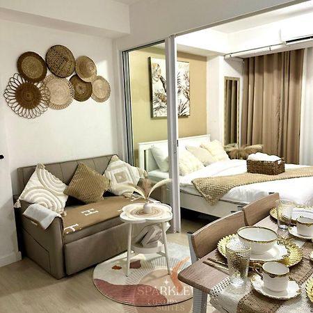 Azure Beach Club Taguig Εξωτερικό φωτογραφία