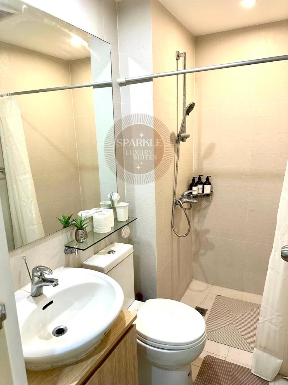 Azure Beach Club Taguig Εξωτερικό φωτογραφία